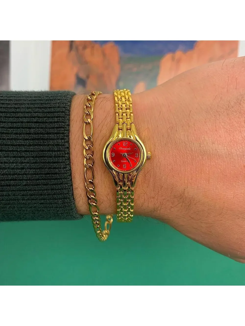Minimalistic Gold And Red Face Round Dainty Stainless Steel Y2K 2000s